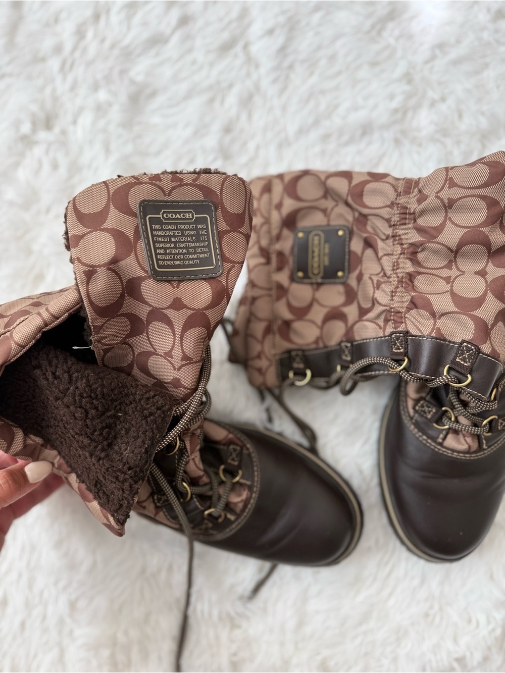 Coach Shaine Signature Winter Boots – Women’s Size 11B - Picture 2 of 8